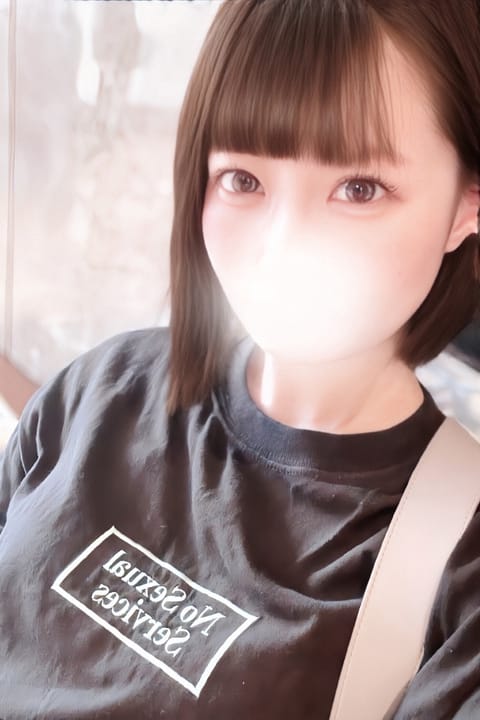 scrape_url:https://esthe-dulcis.com/images_staff/264/052414372213.jpeg