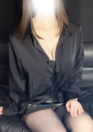 麗依