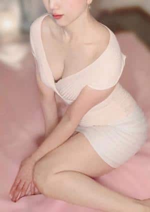 貴婦人倶楽部 セラピスト 新美