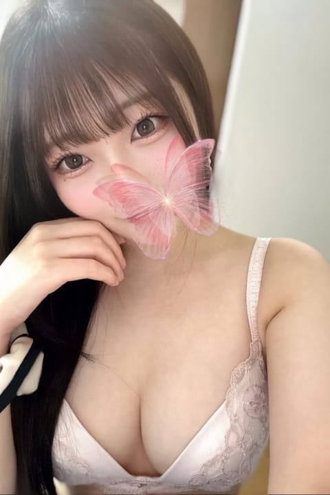 名古屋・栄メンズエステ〜HANIEL〜 セラピスト ⚜️みらん⚜️ 22歳