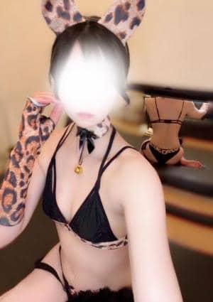 加藤ゆうは