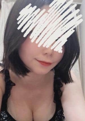 鈴木ももな