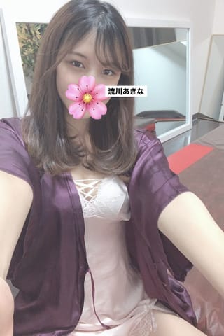 ANNA（アンナ） セラピスト 流川あきな 22歳