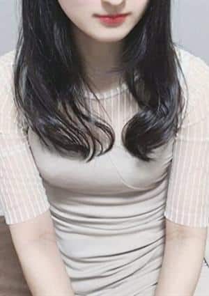 エスティー セラピスト しおり