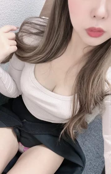華咲れみ