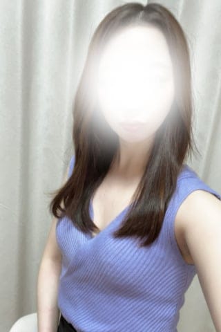 ANNA（アンナ） セラピスト 望月ひな 25歳
