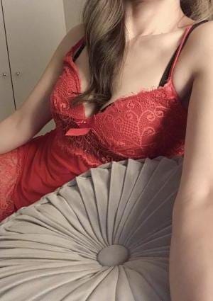 純