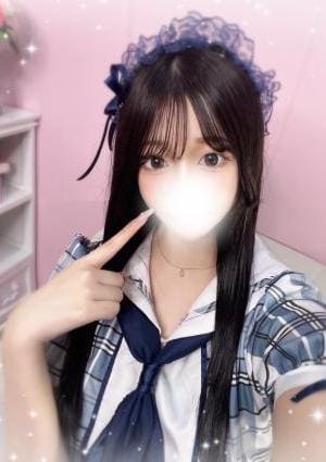 HITORI GURASHI セラピスト りな
