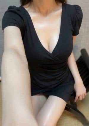 Agu（アグ） セラピスト 夏芽　みさ