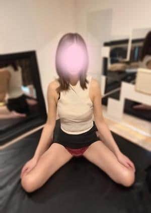 luxury Aroma Rouge セラピスト あいりい
