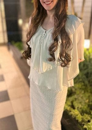ミセスの子守唄 セラピスト 凛華