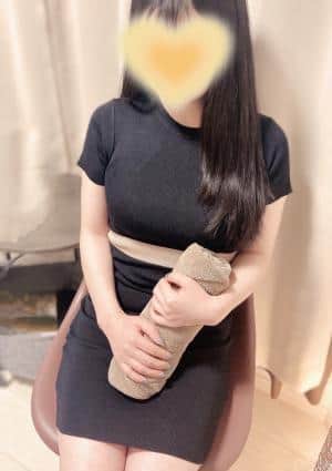 綾瀬まりな