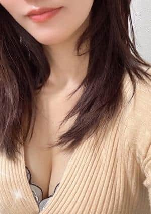 七瀬 れな