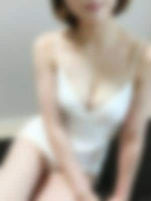 松川ななみ