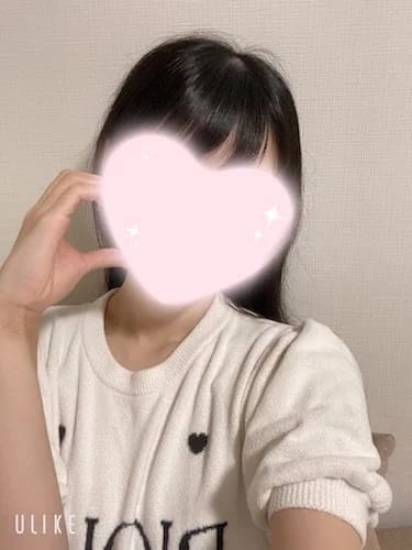 scrape_url:https://esthe-angeaile.com/images_staff/25/071500273838.jpeg