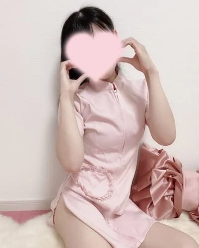 scrape_url:https://esthe-angeaile.com/images_staff/25/091217500188.jpeg