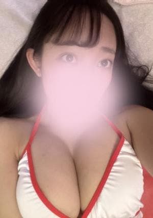 氷川 もえ