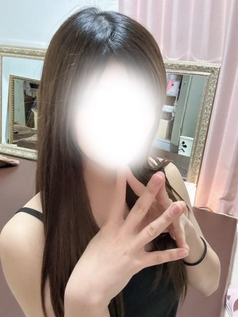 scrape_url:https://akabane-stream.com/upload/cast/24_17828128843.jpg?1782812885