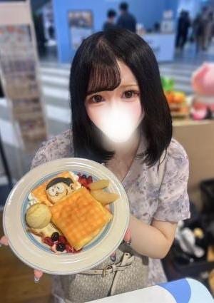 HITORI GURASHI セラピスト さな