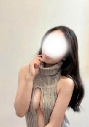 8mg名東 セラピスト もも