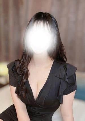 アロマフェニーチェ セラピスト りさ