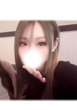 岡本しおん