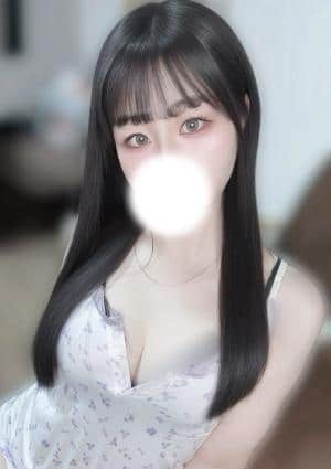 ブラッドオレンジ セラピスト 桐谷 もこ