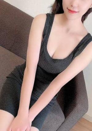 ミセスエタニティ セラピスト なつみ
