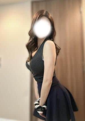 瀧りりか