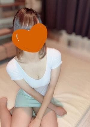 西本なぎさ