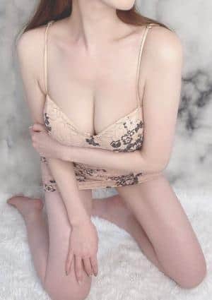 THE ESTHE AZABU セラピスト 倉木まや