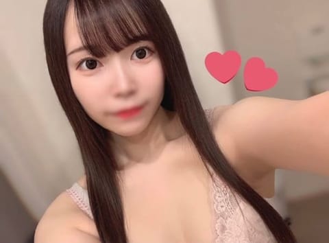 scrape_url:https://esthe-alice.net/images_staff/236/070418192125_13.jpeg