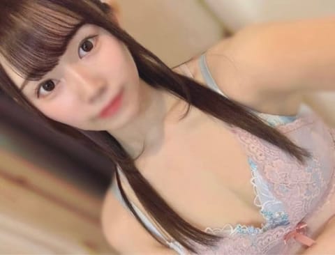 scrape_url:https://esthe-alice.net/images_staff/236/070418192115_11.jpeg