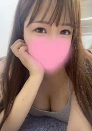 中川 ひな