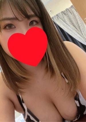 内ももみく