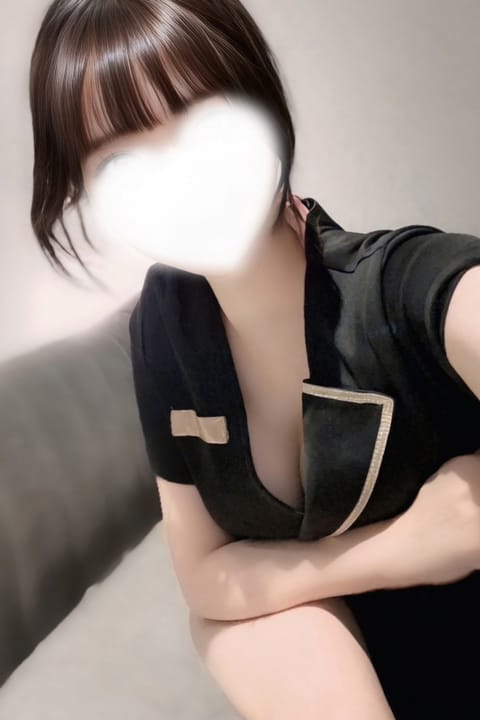 scrape_url:https://aroma-poseidon.com/images_staff/582/060912420562.jpg