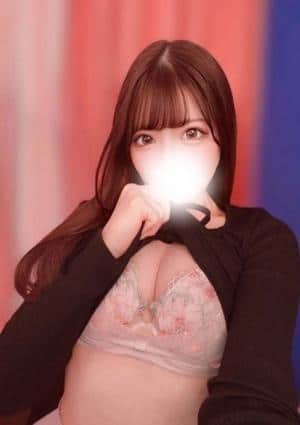 桐谷　えれな