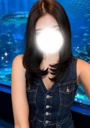 博多メンズエステ和み屋 セラピスト 鈴-すず