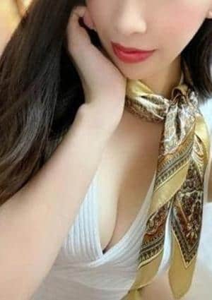 登坂かりな