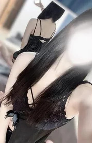 scrape_url:https://img.estama.jp/shop_data/00000040892/cast/sub/357x556/img_45ceh_20250727144915.jpg?f=webp