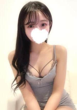 IRIS セラピスト りな