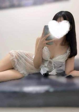 鼠径部琳派専門店 豪華絢爛 セラピスト 谷口もか