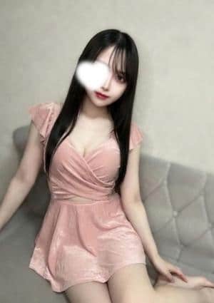 GOLD CROWN 藤沢ルーム セラピスト れな