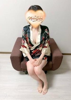 Madame Salon（マダムサロン） セラピスト 安倍