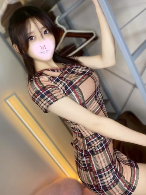 scrape_url:https://mimispa-ginza.com/photos/275/gal2_275.jpg