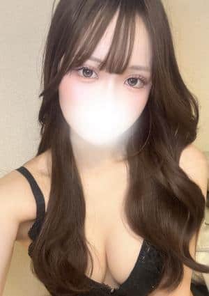 ユイ