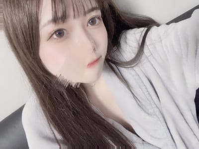 Syalulu（シャルル） セラピスト すず 22歳