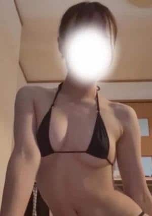 星乃むぎ